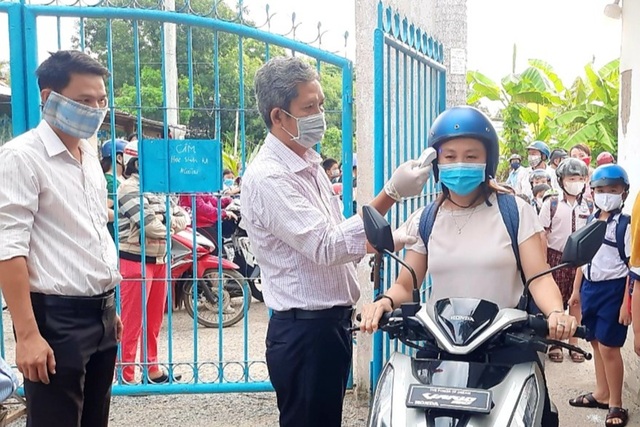 Đồng Tháp, An Giang cho học sinh, sinh viên nghỉ Tết dài... vì dịch - 2 Đồng Tháp, An Giang cho học sinh, sinh viên nghỉ Tết dài... vì dịch - 2