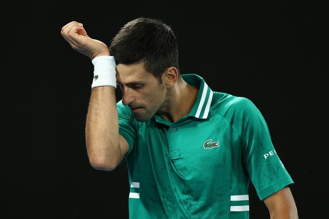 Australian Open: Ngược dòng hạ Zverev, Djokovic vào bán kết - 6