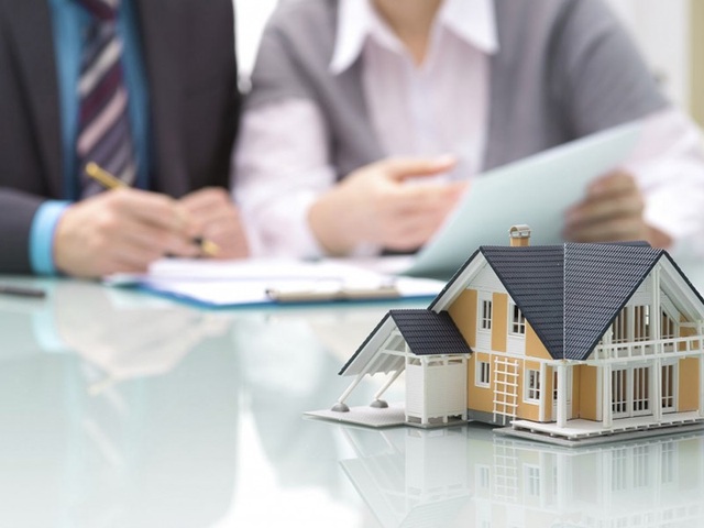 Khuyến khích dùng hệ thống đăng ký trực tuyến để phòng chống Covid-19 - 1 Khuyến khích dùng hệ thống đăng ký trực tuyến để phòng chống Covid-19 - 1