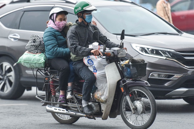 Bến xe vắng khách ngày người dân trở lại Hà Nội sau kì nghỉ Tết Nguyên đán - 12