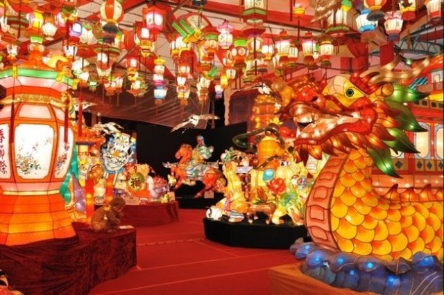 Lễ hội đèn lồng lớn nhất Nhật Bản - 6
