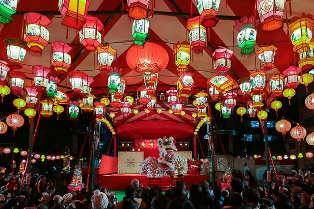 Lễ hội đèn lồng lớn nhất Nhật Bản - 8