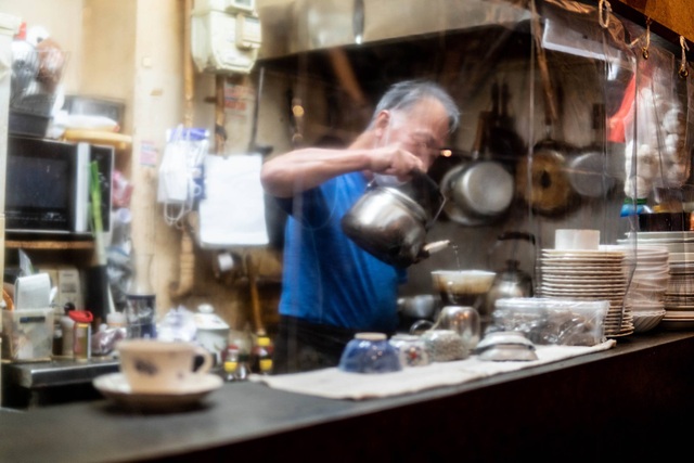 Một làn gió mới đang thổi vào văn hóa cà phê ở Nhật Bản - 1