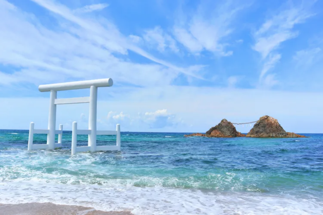 Những cánh cổng torii nổi tiếng nhất tại Nhật Bản - 7