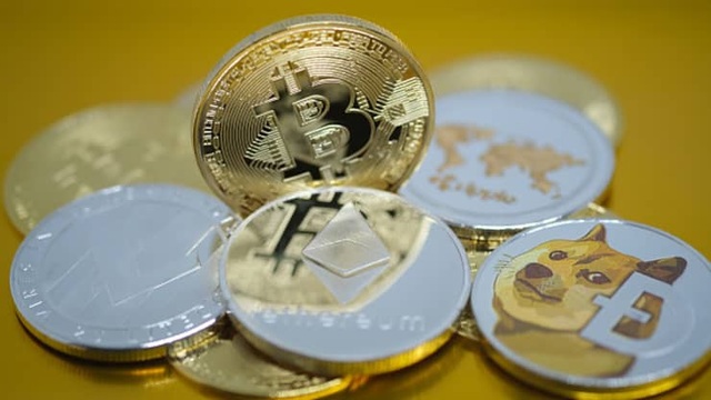 Bitcoin vượt mốc 51.000 USD, phá vỡ kỷ lục mọi thời đại - 1