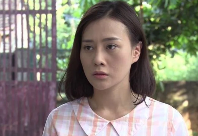 Quỳnh búp bê Phương Oanh: Cứ đóng phim là trục trặc tình cảm - 3 Quỳnh búp bê Phương Oanh: Cứ đóng phim là trục trặc tình cảm - 3