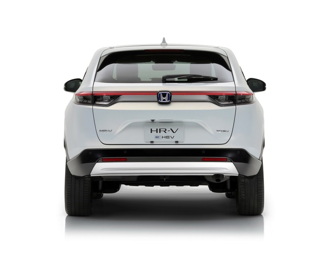 Honda HR-V thế hệ mới 2022 gây bối rối vì thiết kế giống Mazda - 3 Honda HR-V thế hệ mới 2022 gây bối rối vì thiết kế giống Mazda - 3