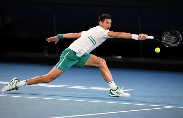 Australian Open: Djokovic loại hiện tượng Karatsev, tiến vào chung kết - 2 Australian Open: Djokovic loại hiện tượng Karatsev, tiến vào chung kết - 2