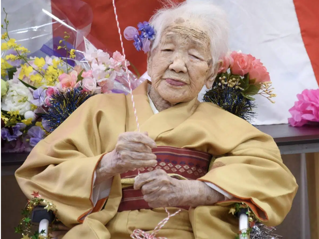 Người phụ nữ lớn tuổi nhất thế giới đón sinh nhật lần thứ 118 - 1