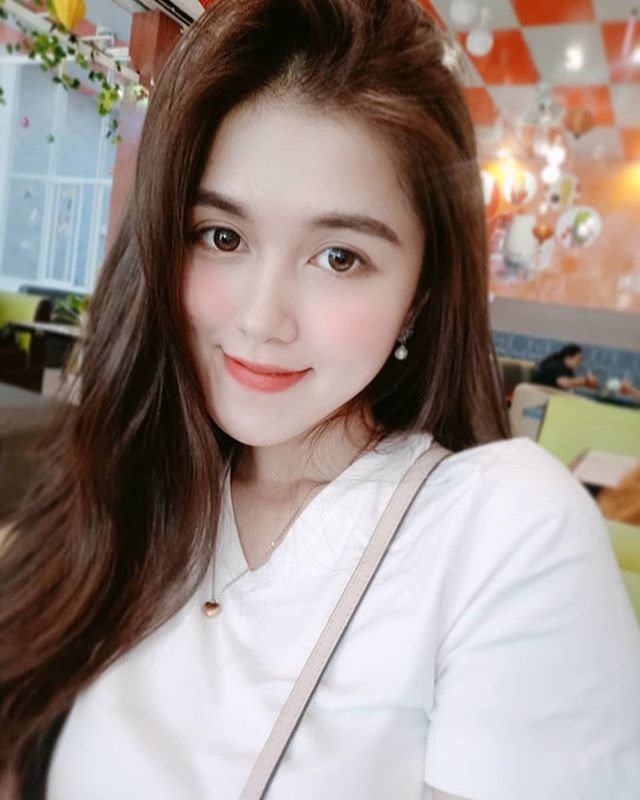Những thầy cô giáo triệu view nhờ dạy học trực tuyến mùa dịch - 9 Những thầy cô giáo triệu view nhờ dạy học trực tuyến mùa dịch - 9