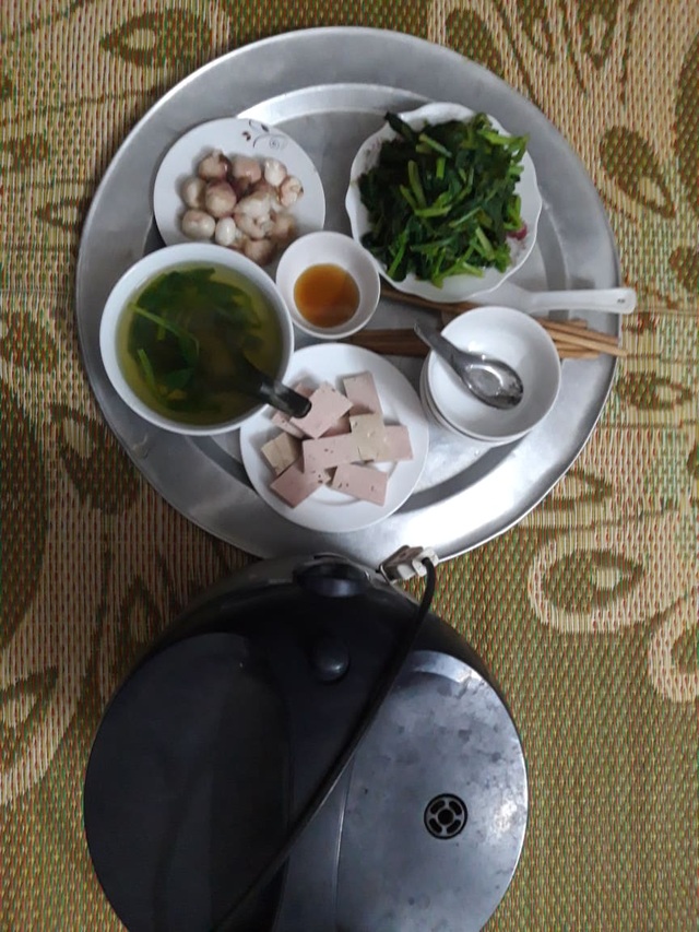 Bữa cơm ngày Tết - chất keo gắn kết, cho Tết đủ đầy - 1 Bữa cơm ngày Tết - chất keo gắn kết, cho Tết đủ đầy - 1