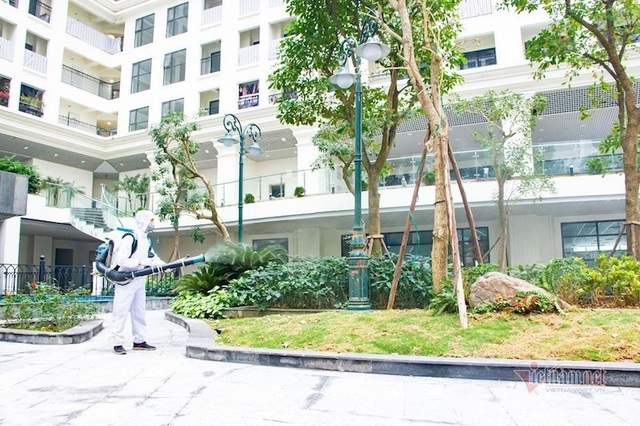 Chung cư Hà Nội đón hàng nghìn cư dân sau Tết, chống dịch từ cửa - 2 Chung cư Hà Nội đón hàng nghìn cư dân sau Tết, chống dịch từ cửa - 2