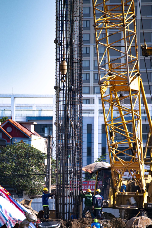 Nắng xuân bên công trường mới - 1 Nắng xuân bên công trường mới - 1