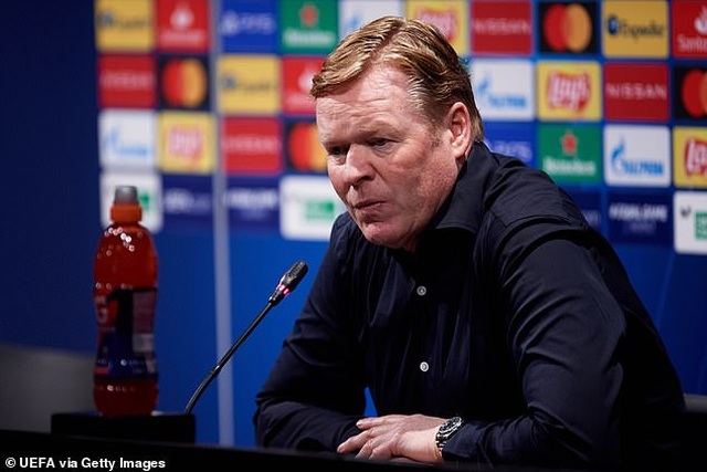 Cổ động viên chia rẽ trong việc ủng hộ Koeman hay Xavi làm HLV Barcelona - 2