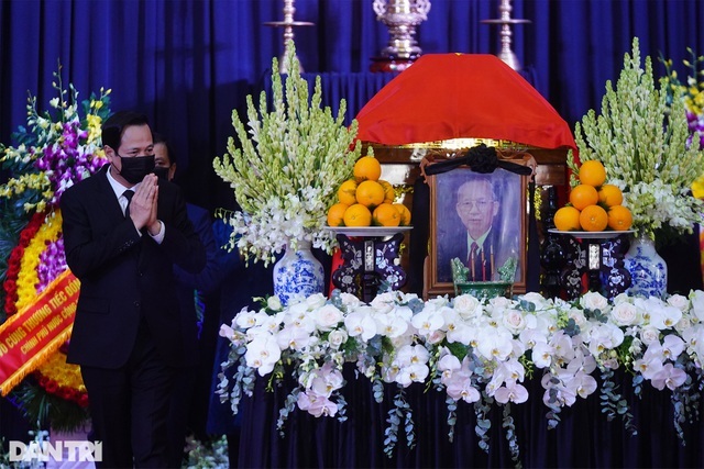 Lãnh đạo Đảng, Nhà nước viếng nguyên Phó Thủ tướng Trương Vĩnh Trọng - 19 Lãnh đạo Đảng, Nhà nước viếng nguyên Phó Thủ tướng Trương Vĩnh Trọng - 19