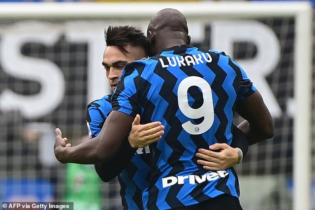 Vùi dập AC Milan, Inter đóng đinh vào ngôi đầu Serie A - 1