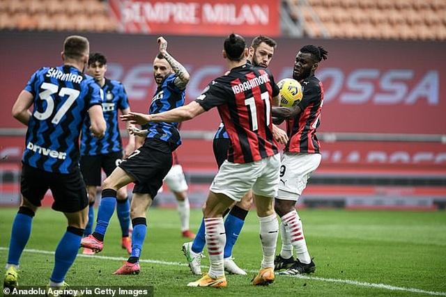 Vùi dập AC Milan, Inter đóng đinh vào ngôi đầu Serie A - 3