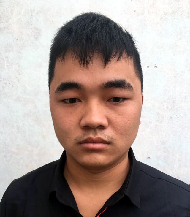 Hà Nội: Xịt dầu gió vào mặt tài xế để cướp taxi - 1