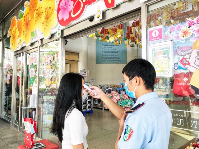 Trải nghiệm mua sắm an toàn tại LOTTE Mart trong mùa dịch - 2 Trải nghiệm mua sắm an toàn tại LOTTE Mart trong mùa dịch - 2