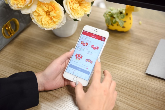 Hơn 300 ngàn sản phẩm của DOJI đã đến tay khách hàng dịp Thần Tài 2021 - 11 Hơn 300 ngàn sản phẩm của DOJI đã đến tay khách hàng dịp Thần Tài 2021 - 11
