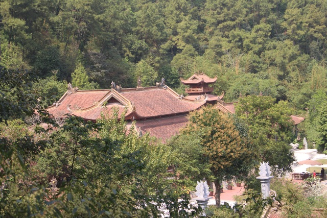 Lost in a fairy tale place in a thousand year old temple in Ha Nam - 8