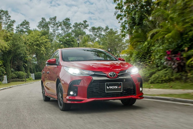 Toyota Vios 2021 thêm bản phong cách thể thao GR-S, giá cao nhất 638 triệu - 7