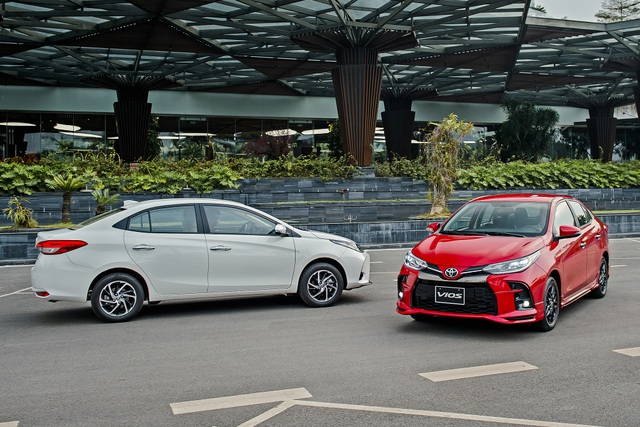 Toyota Vios 2021 thêm bản phong cách thể thao GR-S, giá cao nhất 638 triệu - 1