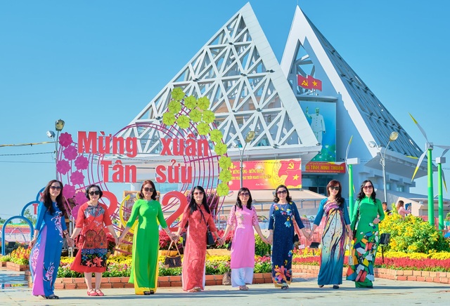 Hy vọng một năm mới tràn ngập niềm vui và tươi trẻ - 1 Hy vọng một năm mới tràn ngập niềm vui và tươi trẻ - 1