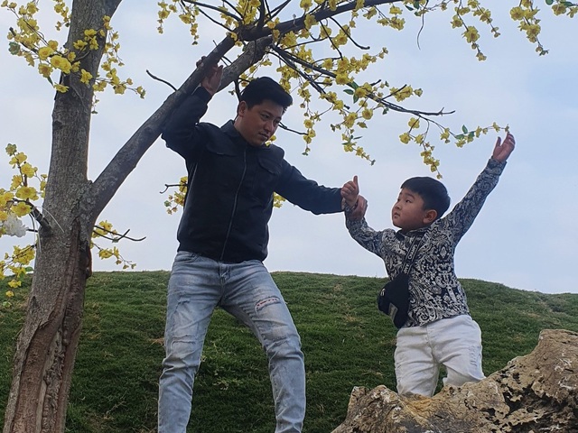 Xuân bên con mãi là mùa xuân tươi đẹp nhất - 1 Xuân bên con mãi là mùa xuân tươi đẹp nhất - 1