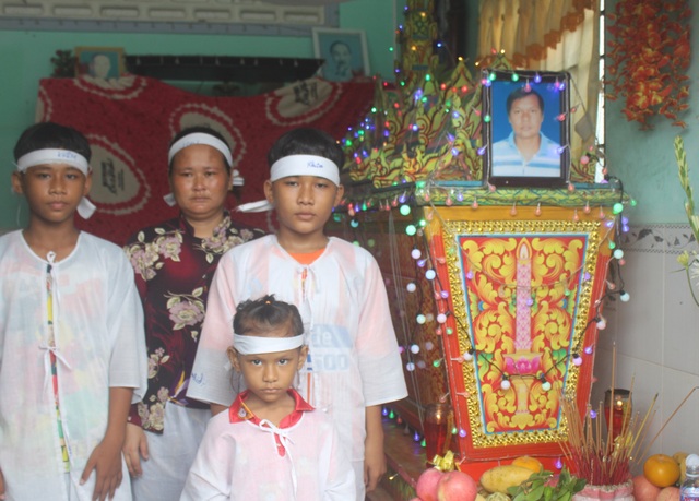 Đề nghị cấp bằng Tổ quốc ghi công tới người bán cá tử vong khi cứu người - 1 Đề nghị cấp bằng Tổ quốc ghi công tới người bán cá tử vong khi cứu người - 1