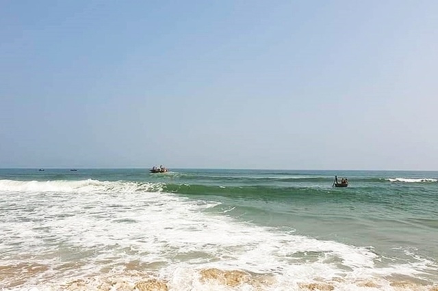 Thanh niên cứu 3 học sinh đuối nước: Rất buồn vì không cứu được em thứ 4 - 3 Thanh niên cứu 3 học sinh đuối nước: Rất buồn vì không cứu được em thứ 4 - 3