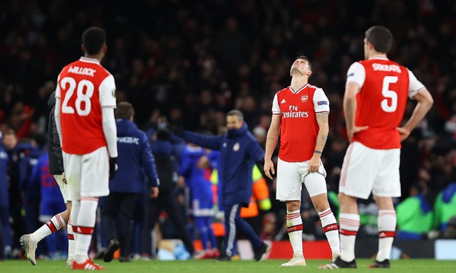 Man Utd đại chiến AC Milan, Tottenham và Arsenal dễ thở - 4