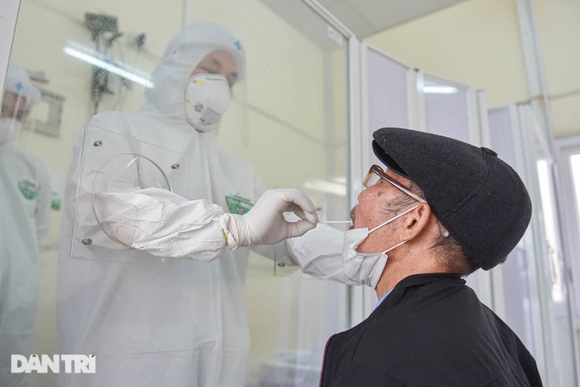 Nhiệm vụ đặc biệt của bác sĩ 23 năm cứu chữa bệnh nhân ung thư - 1 Nhiệm vụ đặc biệt của bác sĩ 23 năm cứu chữa bệnh nhân ung thư - 1