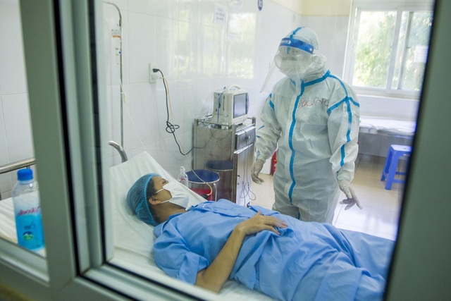Chuyện về nữ điều dưỡng trưởng của bệnh viện dã chiến ở Đà Nẵng - 1 Chuyện về nữ điều dưỡng trưởng của bệnh viện dã chiến ở Đà Nẵng - 1