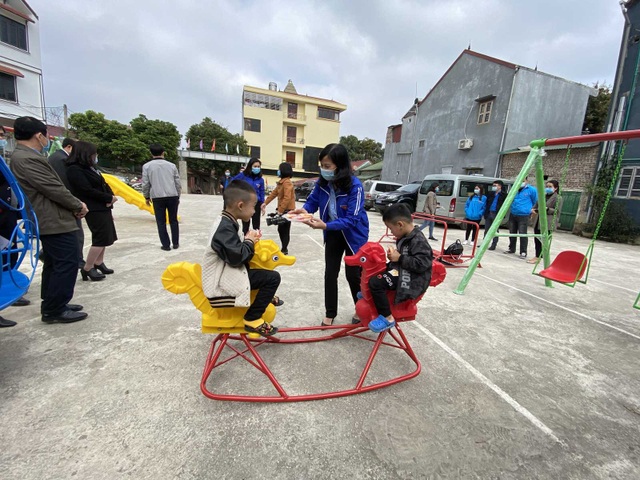 Nhiệm màu từ nửa triệu lời chúc hóa lấm bẩn hay - 4 Nhiệm màu từ nửa triệu lời chúc hóa lấm bẩn hay - 4