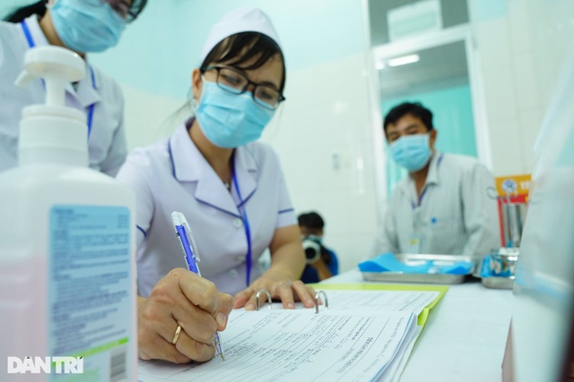 Hơn 800 người đăng ký tiêm thử vắc xin ngừa Covid-19 made-in Vietnam - 9