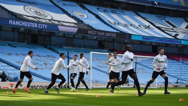 Man City 2-1 West Ham: Công bế tắc, thủ ghi bàn thay - 10 Man City 2-1 West Ham: Công bế tắc, thủ ghi bàn thay - 10