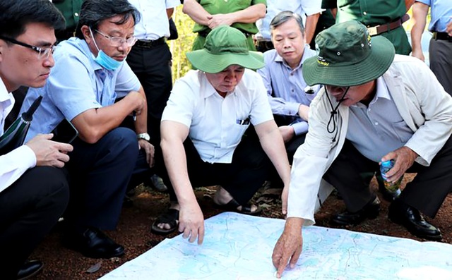 Cò đất rầm rộ lôi kéo, dụ dỗ người dân mua bán đất sân bay Técníc - 5 Cò đất rầm rộ lôi kéo, dụ dỗ người dân mua bán đất sân bay Técníc - 5