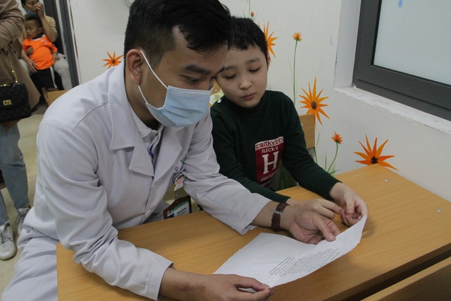 Khi bác sĩ trở thành giáo viên tình nguyện - 5 Khi bác sĩ trở thành giáo viên tình nguyện - 5