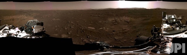 Những hình ảnh siêu hiếm trên Sao Hỏa được tàu thăm dò Perseverance gửi về - 4