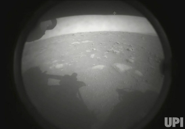 Những hình ảnh siêu hiếm trên Sao Hỏa được tàu thăm dò Perseverance gửi về - 8