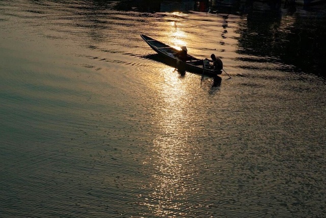 The enchanting beautiful sunset view on the Perfume River - 5