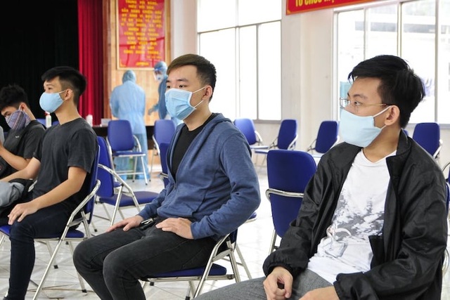 TPHCM: Xét nghiệm SARS-CoV-2 cho gần 4.000 thanh niên chuẩn bị nhập ngũ - 5 TPHCM: Xét nghiệm SARS-CoV-2 cho gần 4.000 thanh niên chuẩn bị nhập ngũ - 5