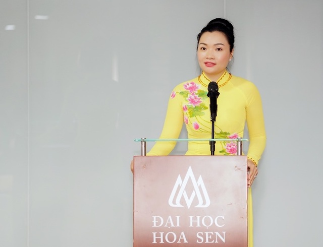 Nguyên phó Giám đốc Sở Du lịch TPHCM làm quyền Hiệu trưởng ĐH Hoa Sen - 2 Nguyên phó Giám đốc Sở Du lịch TPHCM làm quyền Hiệu trưởng ĐH Hoa Sen - 2