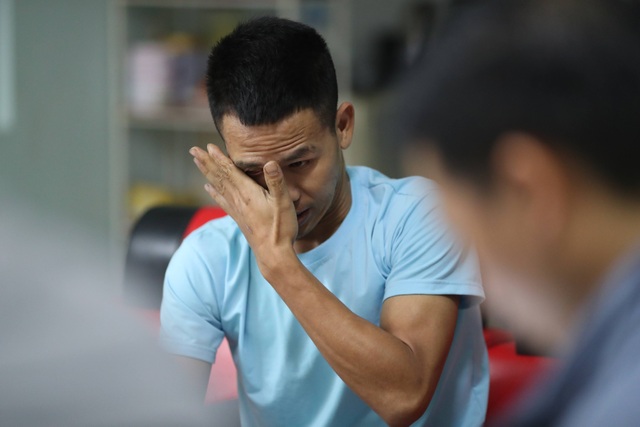 Người hùng cứu bé gái 3 tuổi muốn nhận bé làm con nuôi - 2 Người hùng cứu bé gái 3 tuổi muốn nhận bé làm con nuôi - 2