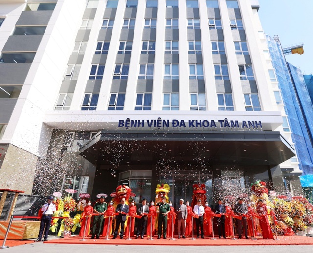 Bệnh viện 5 sao mới thu hút người dân tại TPHCM - 1 Bệnh viện 5 sao mới thu hút người dân tại TPHCM - 1