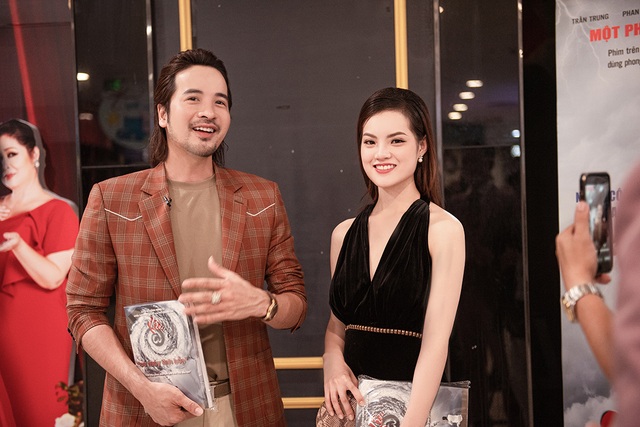 Đoàn Minh Tài tình tứ bên người yêu tin đồn Sunny Đan Ngọc - 4 Đoàn Minh Tài tình tứ bên người yêu tin đồn Sunny Đan Ngọc - 4