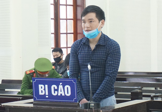 Xét xử đối tượng đưa lao động sang Trung Quốc làm việc trái phép - 1 Xét xử đối tượng đưa lao động sang Trung Quốc làm việc trái phép - 1