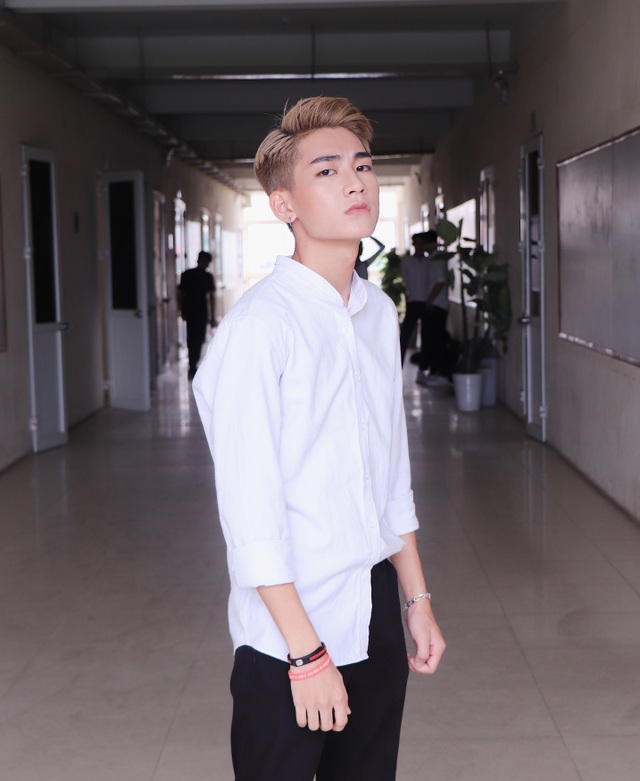 Hot boy từng nổi như cồn vì góc nghiêng giống Sơn Tùng M-TP giờ ra sao? - 3 Hot boy từng nổi như cồn vì góc nghiêng giống Sơn Tùng M-TP giờ ra sao? - 3