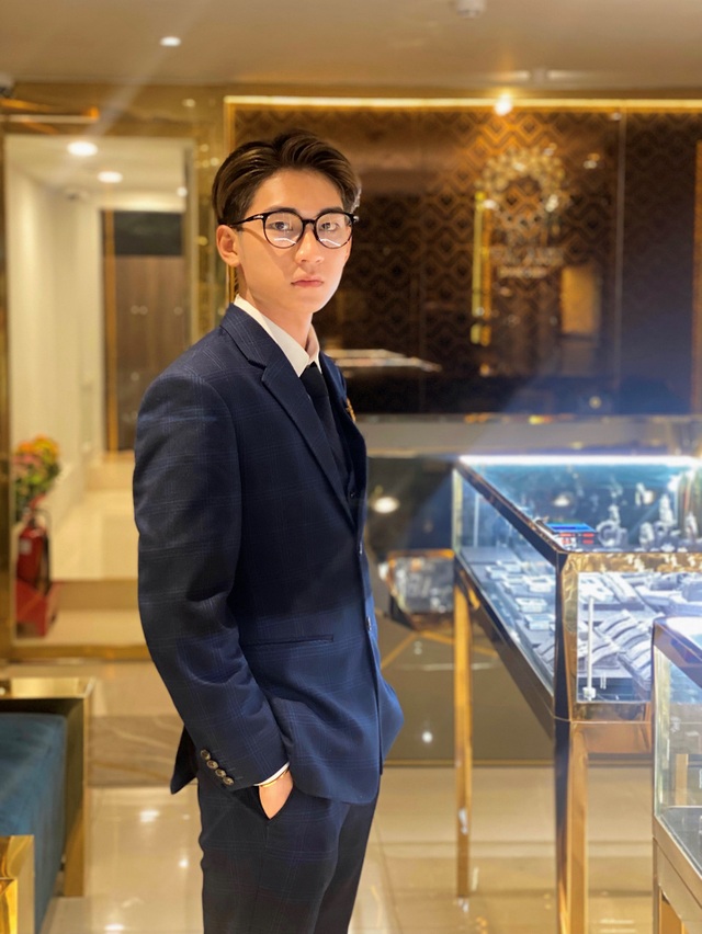 Hot boy từng nổi như cồn vì góc nghiêng giống Sơn Tùng M-TP giờ ra sao? - 8 Hot boy từng nổi như cồn vì góc nghiêng giống Sơn Tùng M-TP giờ ra sao? - 8